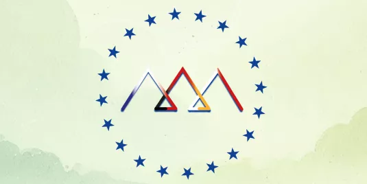Logo der Initiative "Grünes Weimarer Dreieck" auf einem hellgrünen Hintergrund